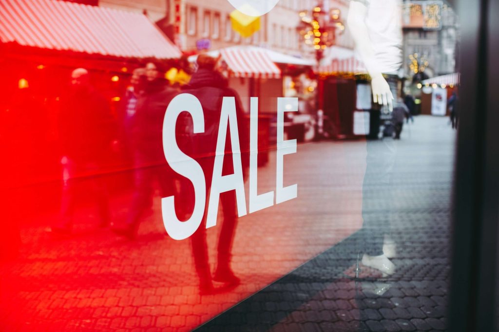 Using Technology to Your Advantage During the Retail Holiday Rush Period