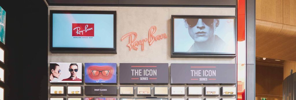 Leveraging Digital Advertising Screens for Enhanced Brand Visibility
