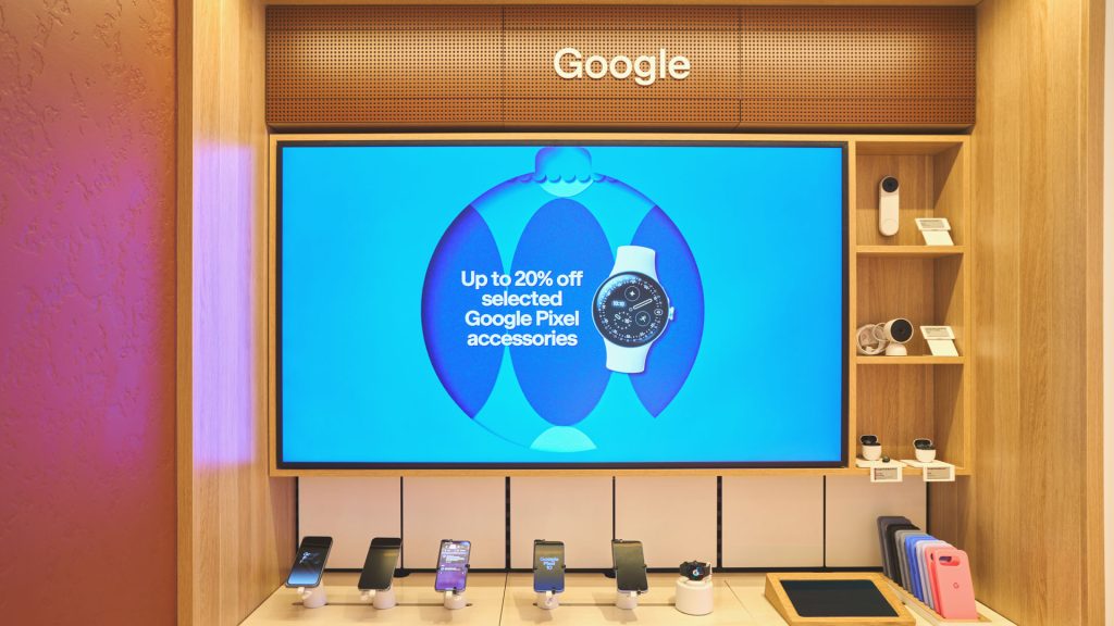 Cloud-Based Digital Signage: Why Remote Content Management is Essential for Multi-Location Businesses
